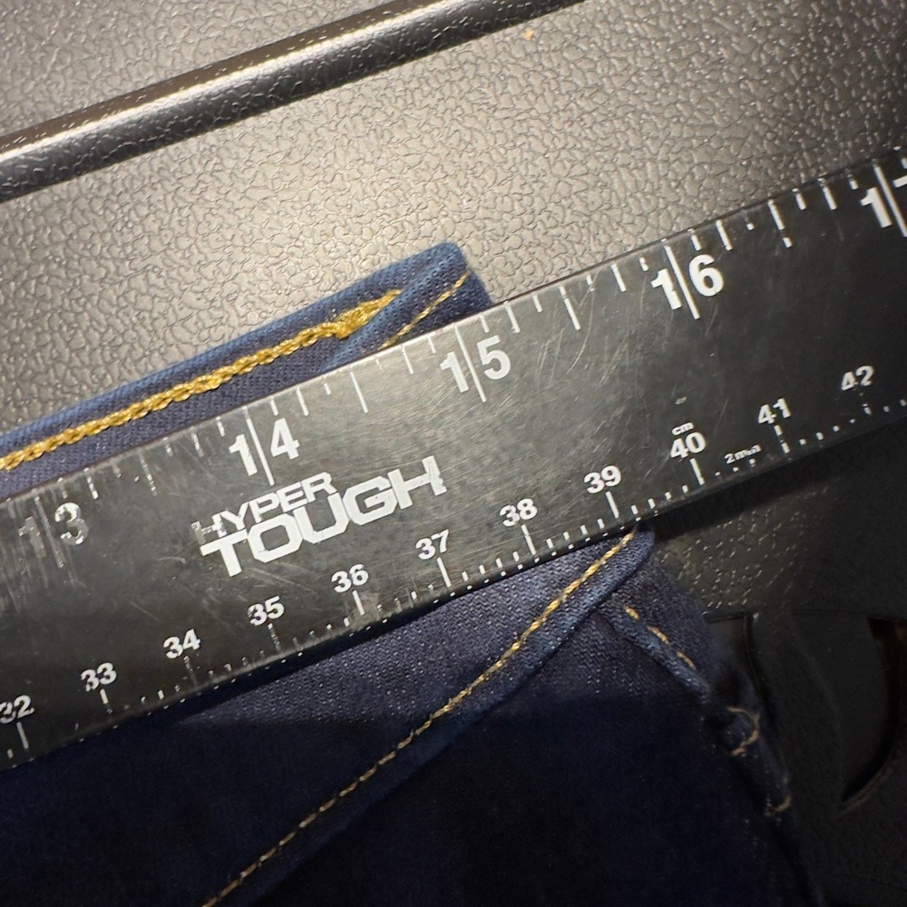 Levi's 312 Shaping Slim Jeans Womens 30 Dark Wash Indigo Denim Casual Mid Rise - Picture 4 of 6